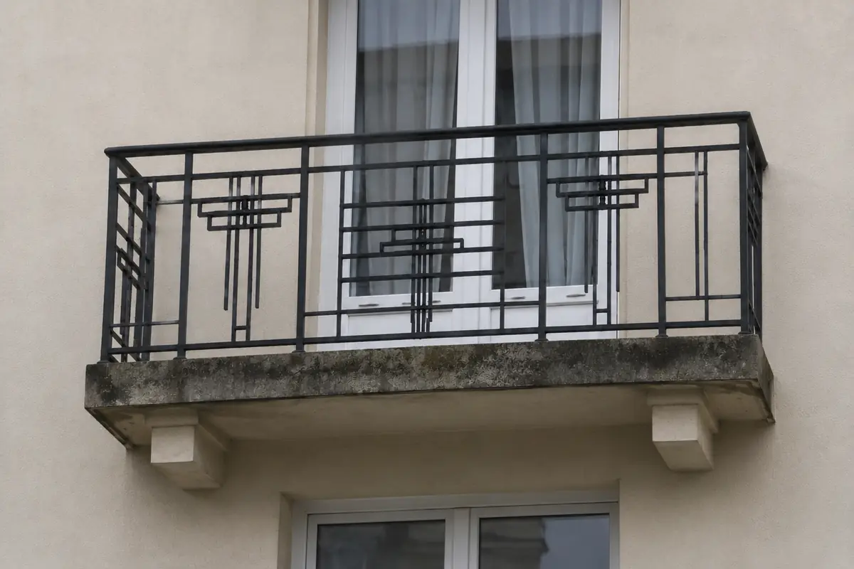 Garde-corps Art déco en fer forgé sur mesure
